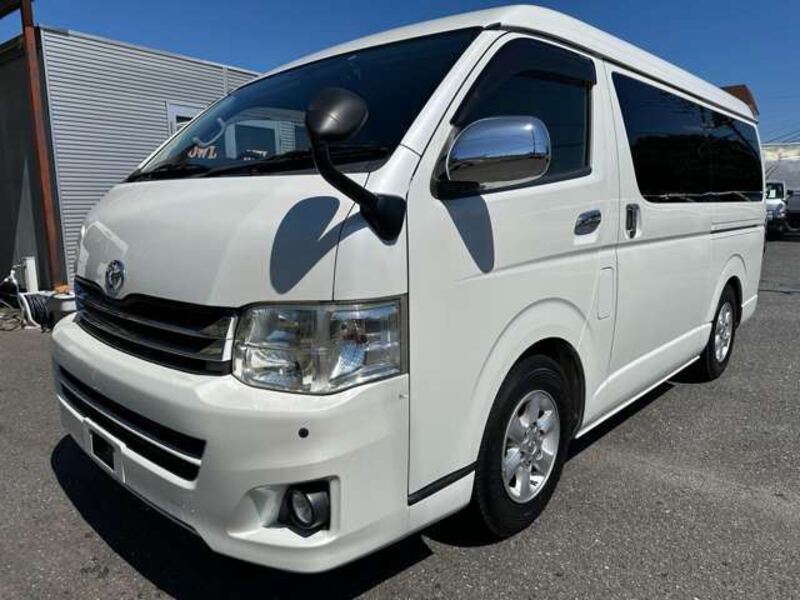 HIACE