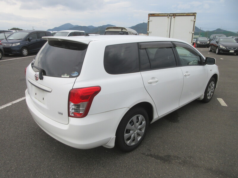 COROLLA FIELDER