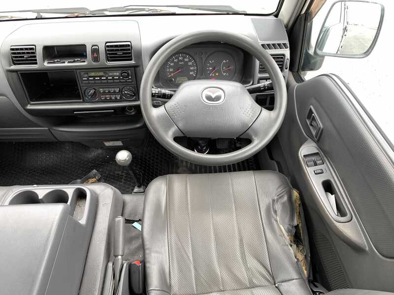 BONGO VAN