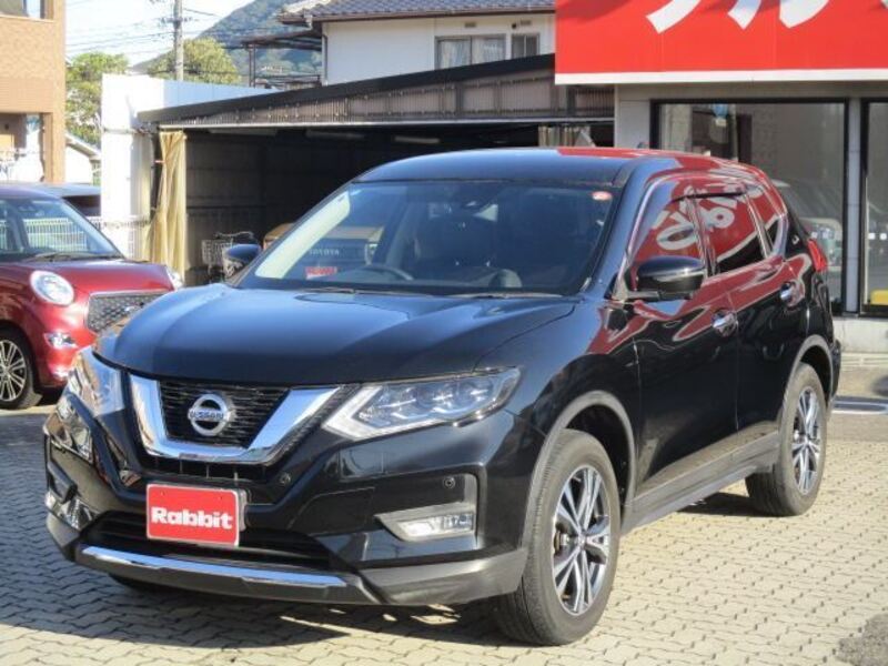 X-TRAIL