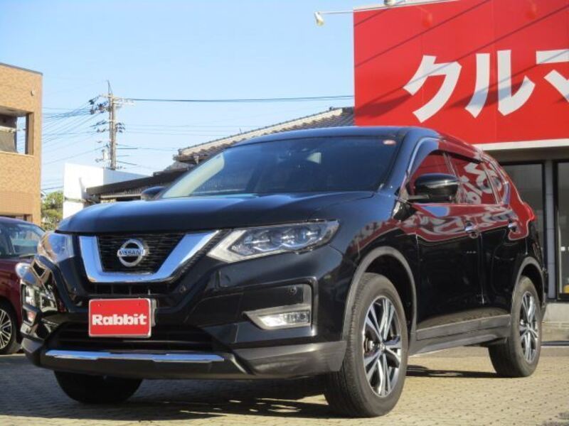 X-TRAIL