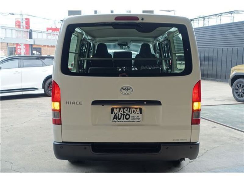 HIACE VAN