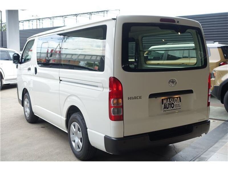 HIACE VAN