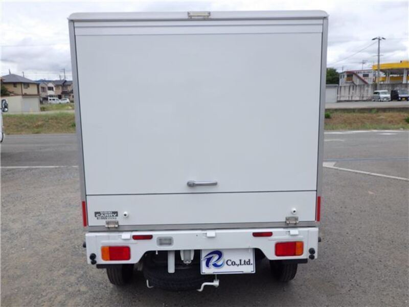 CARRY TRUCK