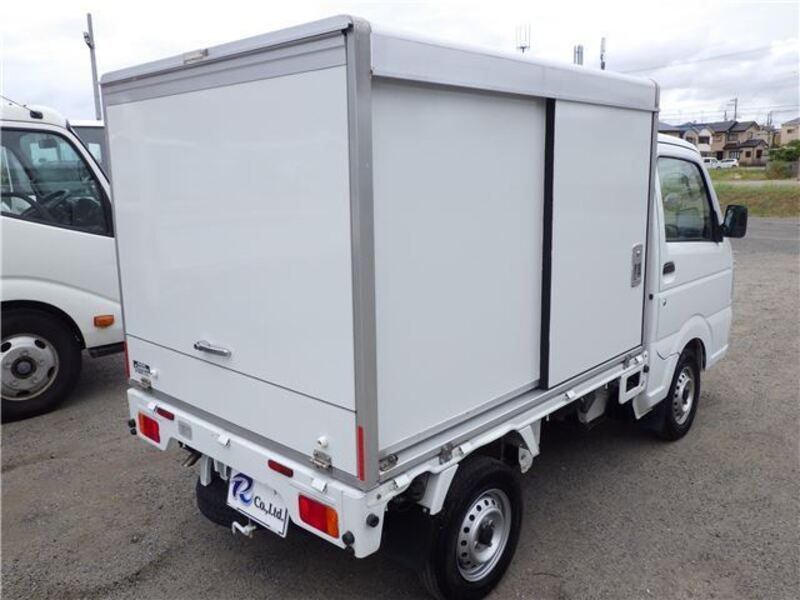 CARRY TRUCK