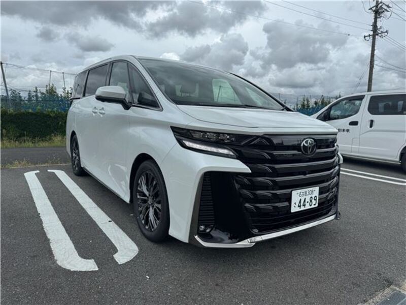 TOYOTA VELLFIRE