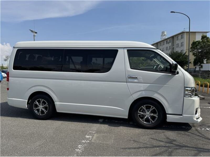HIACE