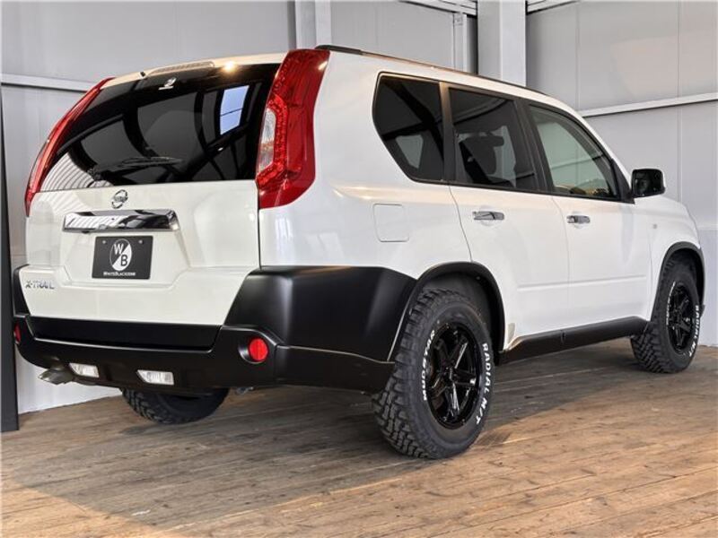 X-TRAIL