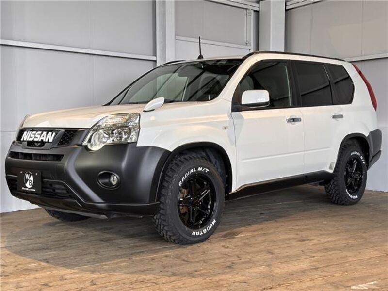 X-TRAIL