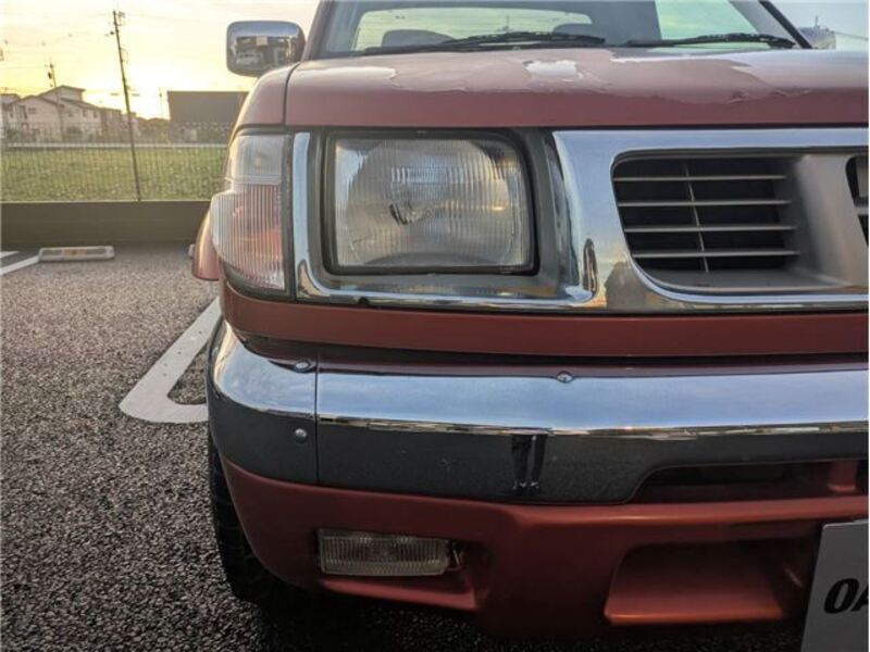 DATSUN PICKUP