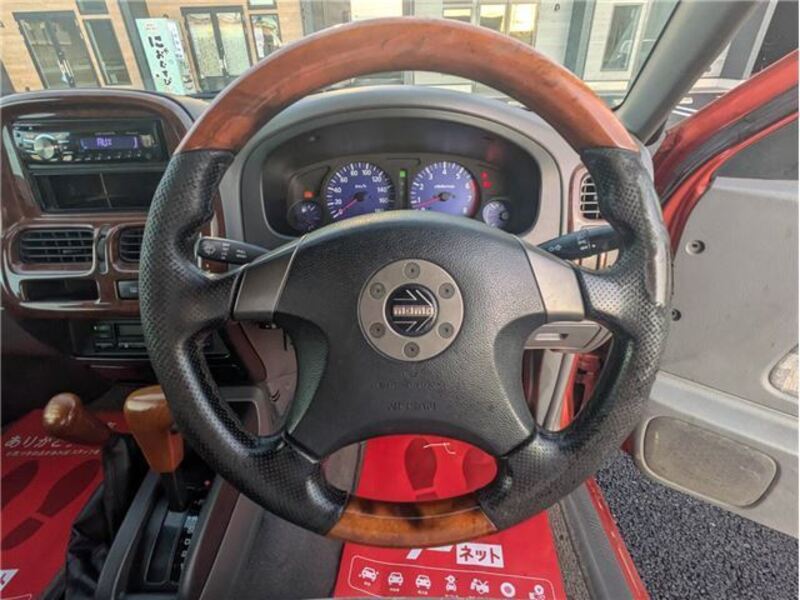 DATSUN PICKUP