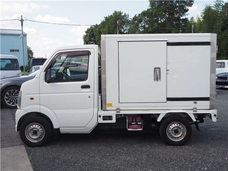 CARRY TRUCK