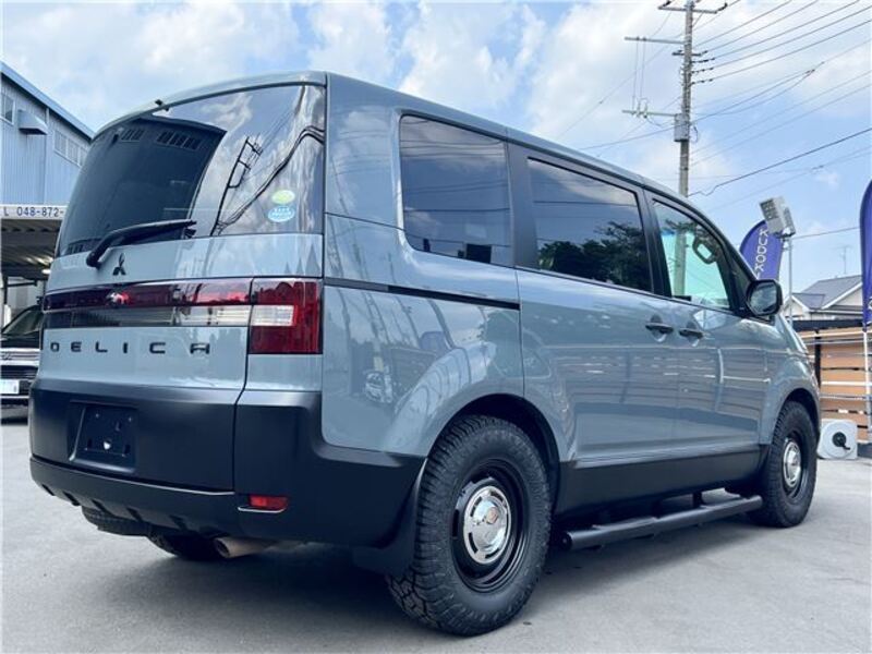 DELICA D5