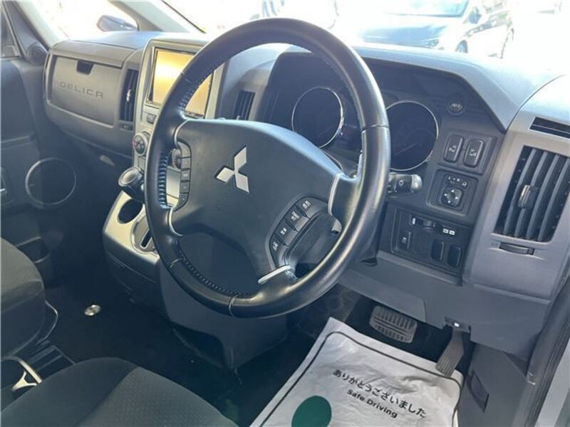 DELICA D5