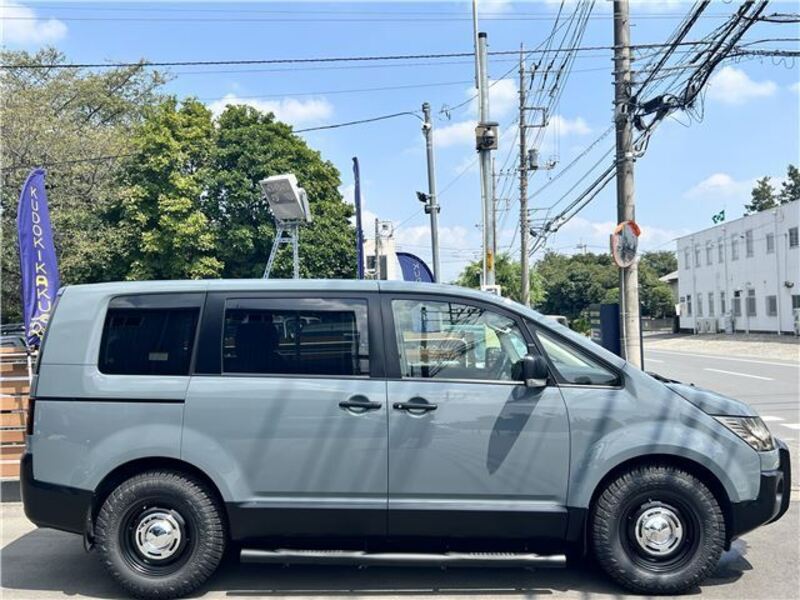DELICA D5