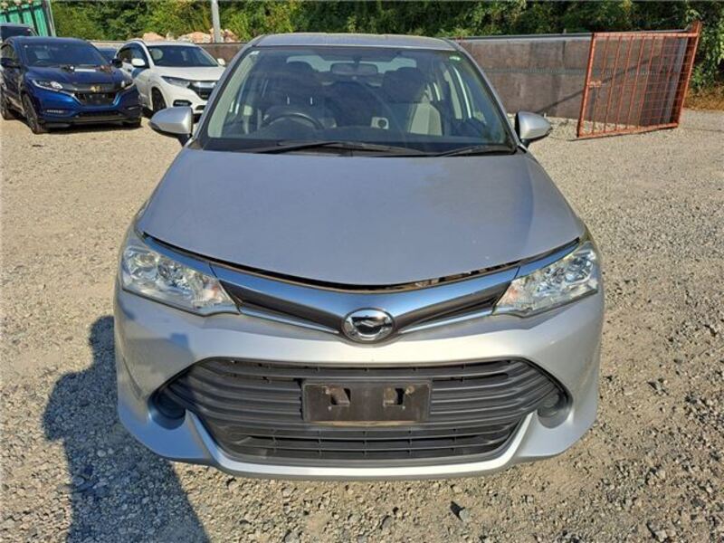 COROLLA AXIO