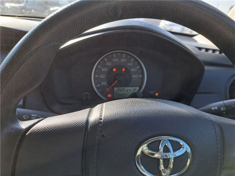 COROLLA AXIO