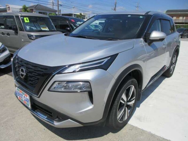 X-TRAIL