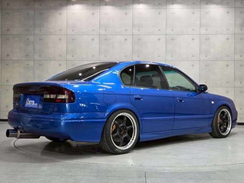 LEGACY B4