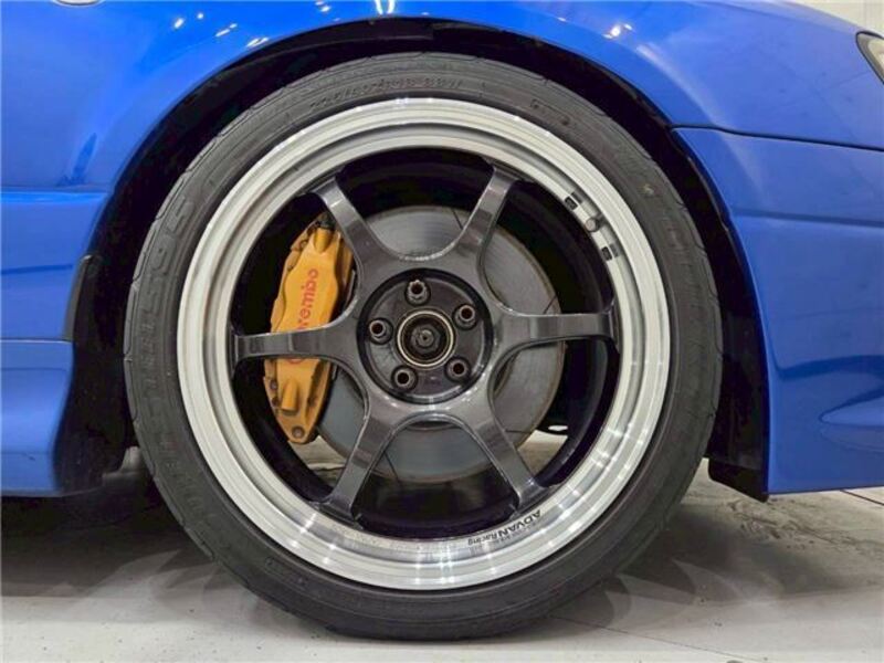 LEGACY B4