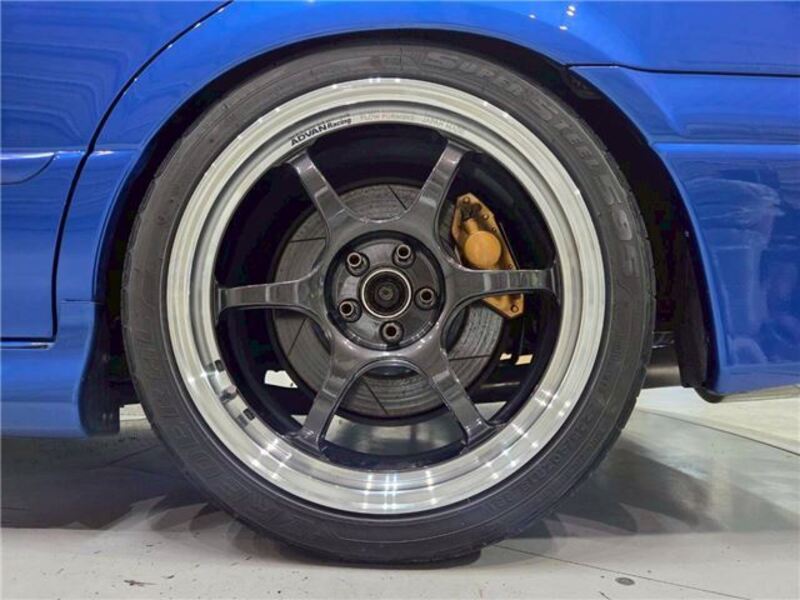 LEGACY B4