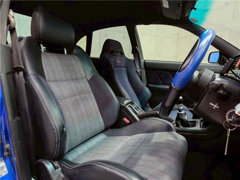 LEGACY B4