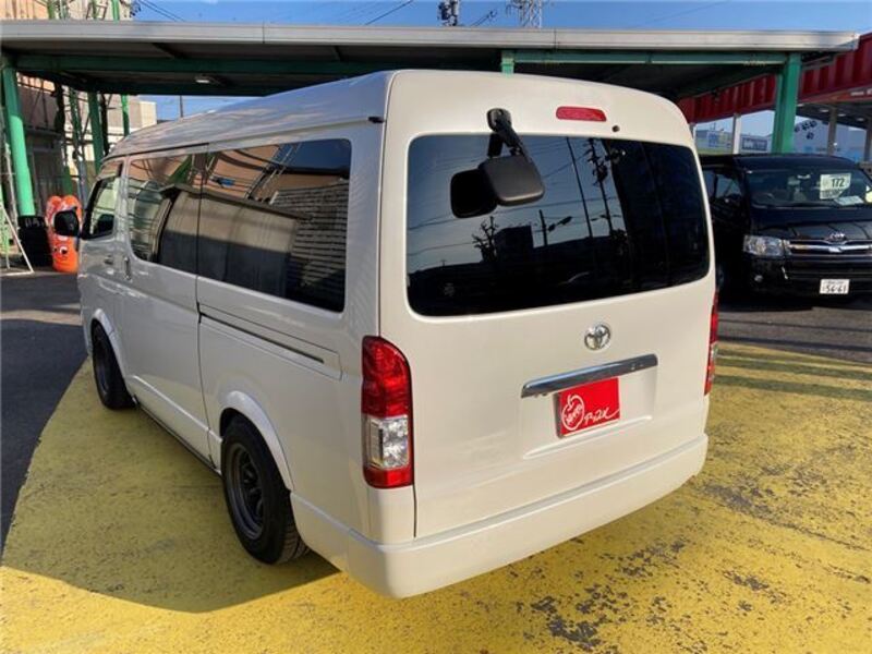 HIACE