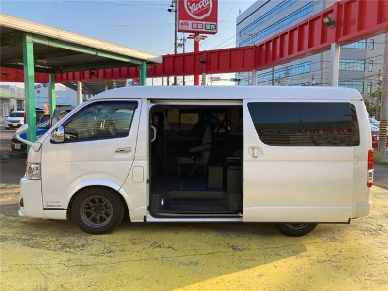 HIACE