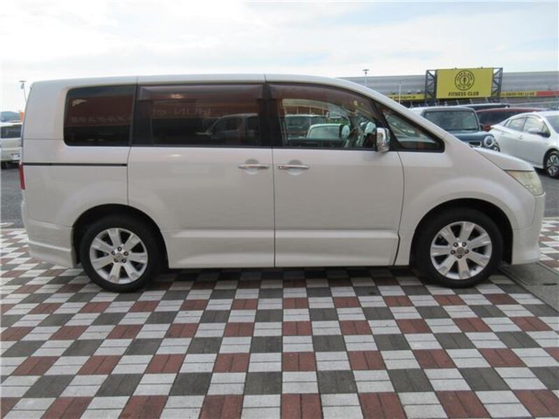 DELICA D5