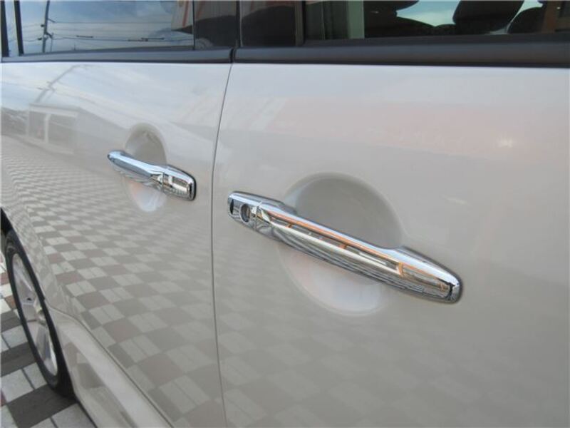 DELICA D5