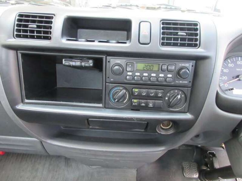 DELICA TRUCK