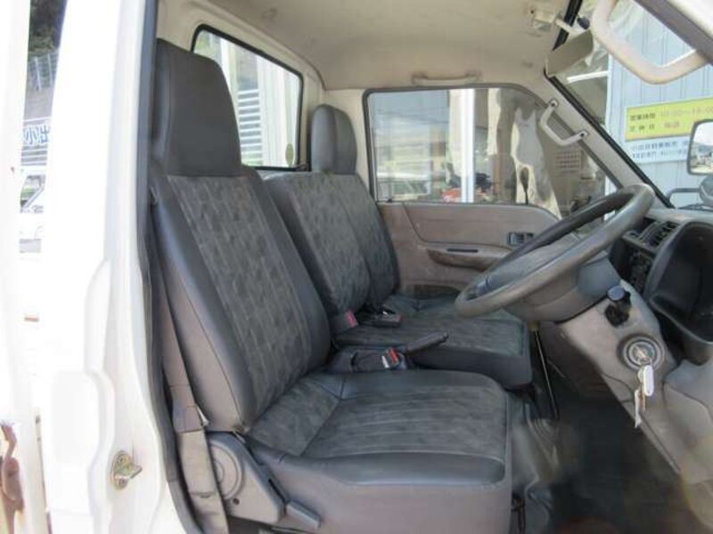 DELICA TRUCK