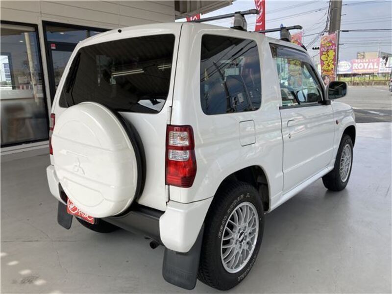 PAJERO MINI