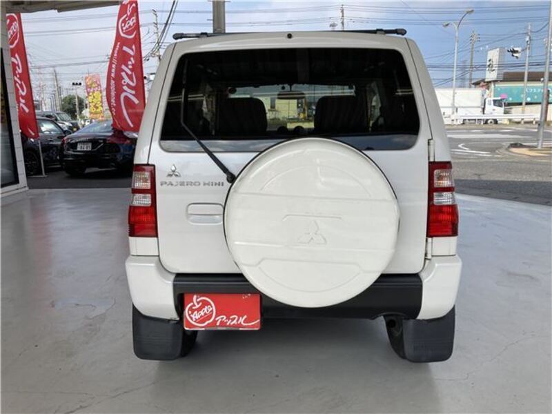 PAJERO MINI