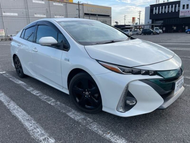 PRIUS PHV