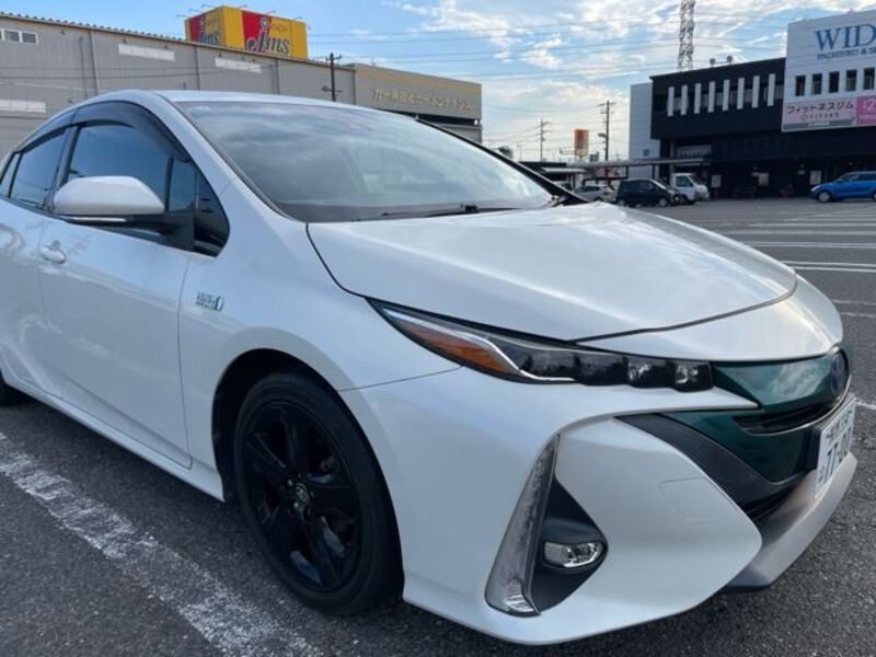 PRIUS PHV