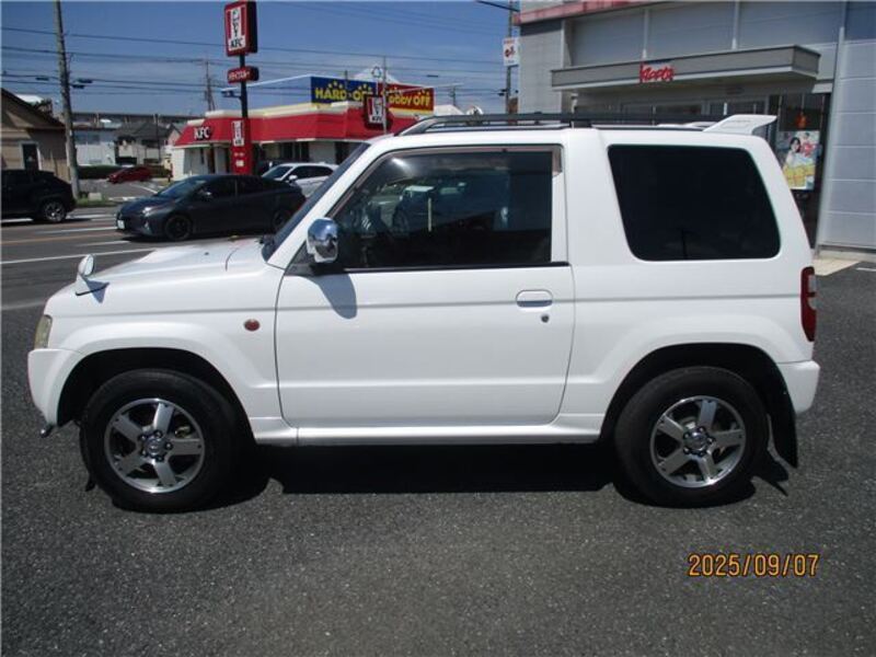 PAJERO MINI