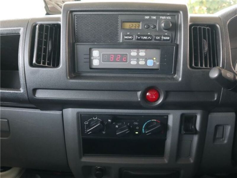 CLIPPER TRUCK