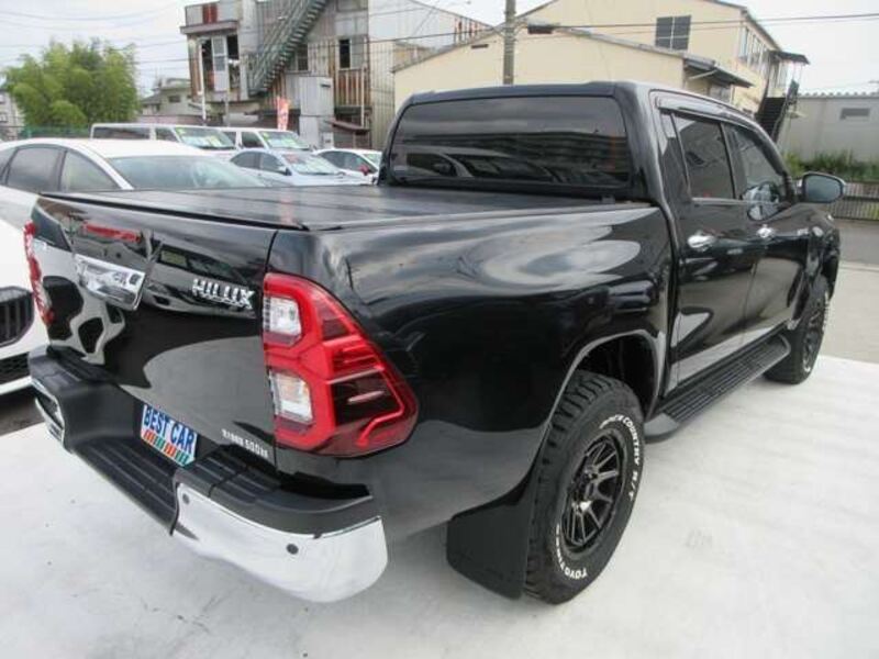 HILUX