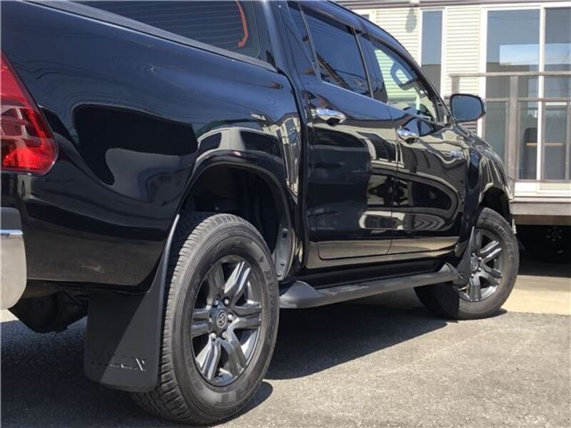 HILUX