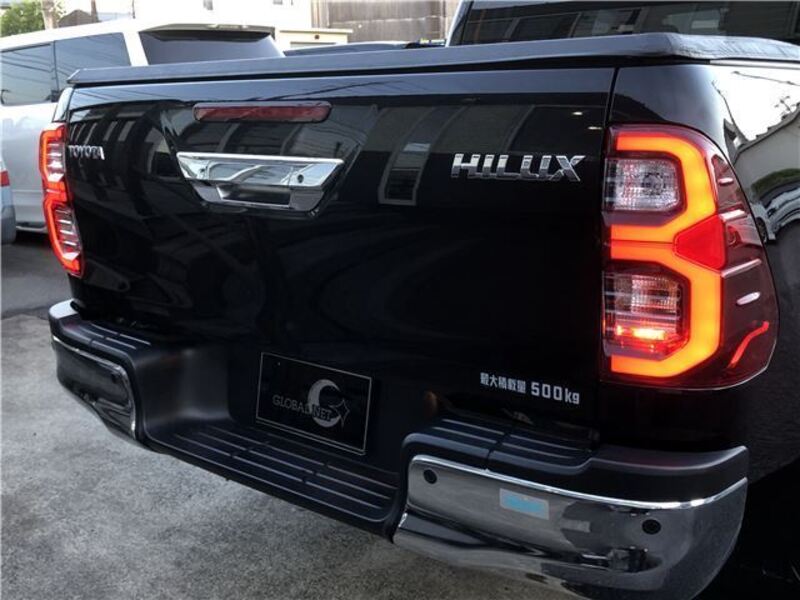 HILUX