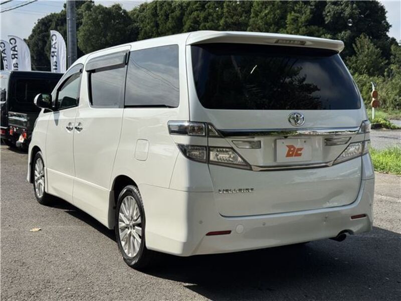 VELLFIRE