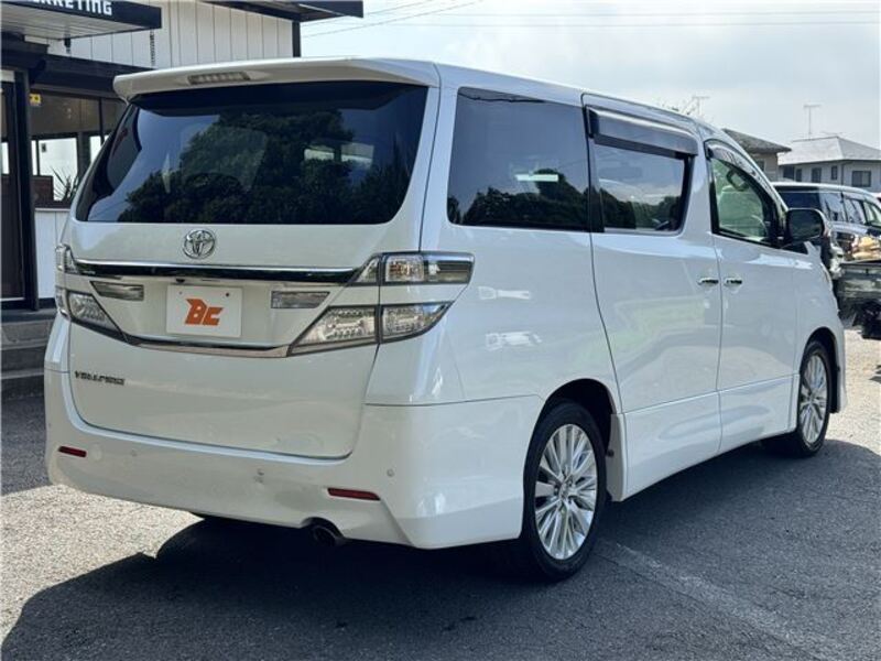VELLFIRE