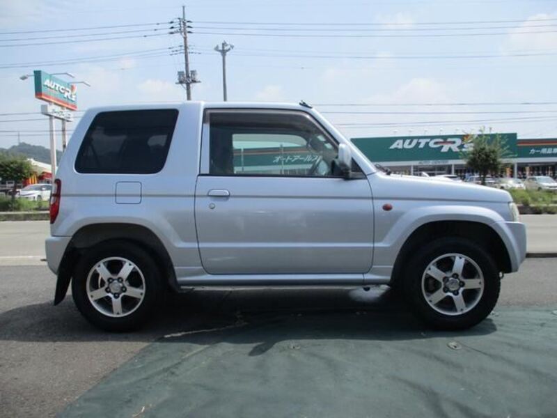 PAJERO MINI