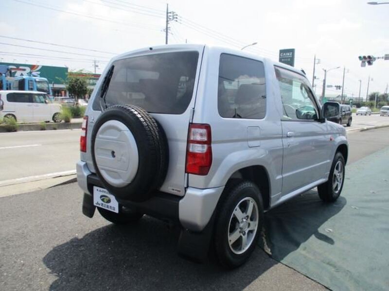 PAJERO MINI