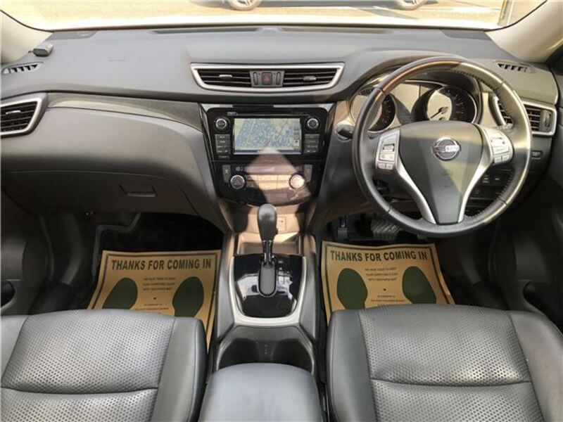 X-TRAIL