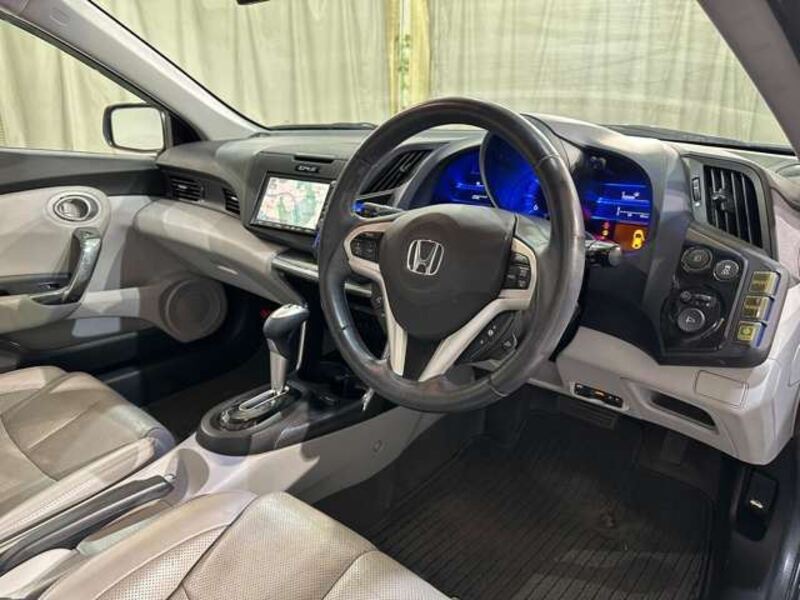 CR-Z