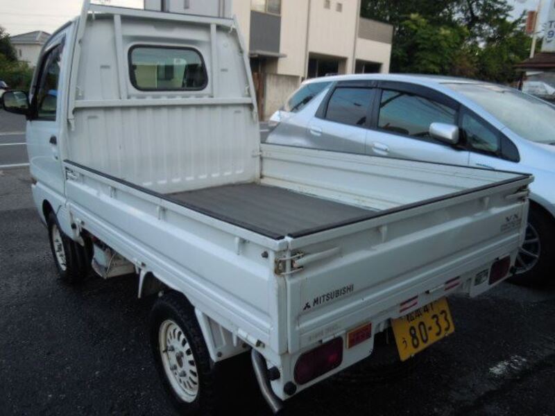 MINICAB TRUCK