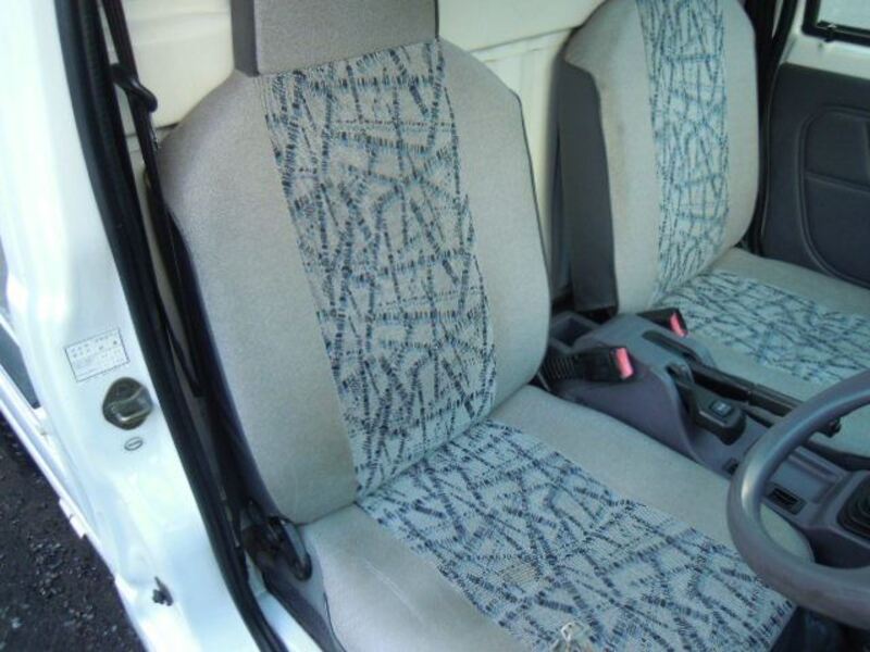 MINICAB TRUCK