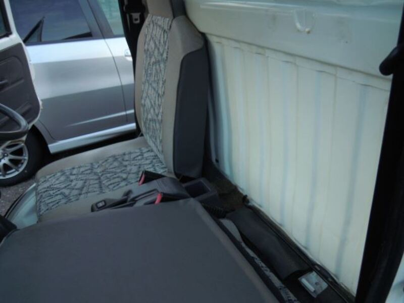 MINICAB TRUCK